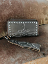 Load image into Gallery viewer, Boot Stitch Leather Wallet Wristlet