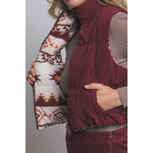 Load image into Gallery viewer, Fallon Reversible Corduroy/Aztec Print Puffer Vest (burgundy)