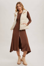 Load image into Gallery viewer, Cream corduroy puffer vest