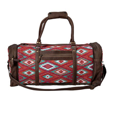 Load image into Gallery viewer, High Trails Duffel bag
