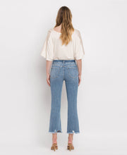 Load image into Gallery viewer, Bella high rise frayed hem crop flare jeans
