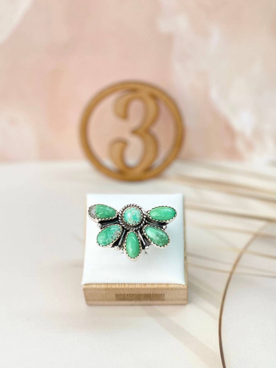 Veronica variscite Ring