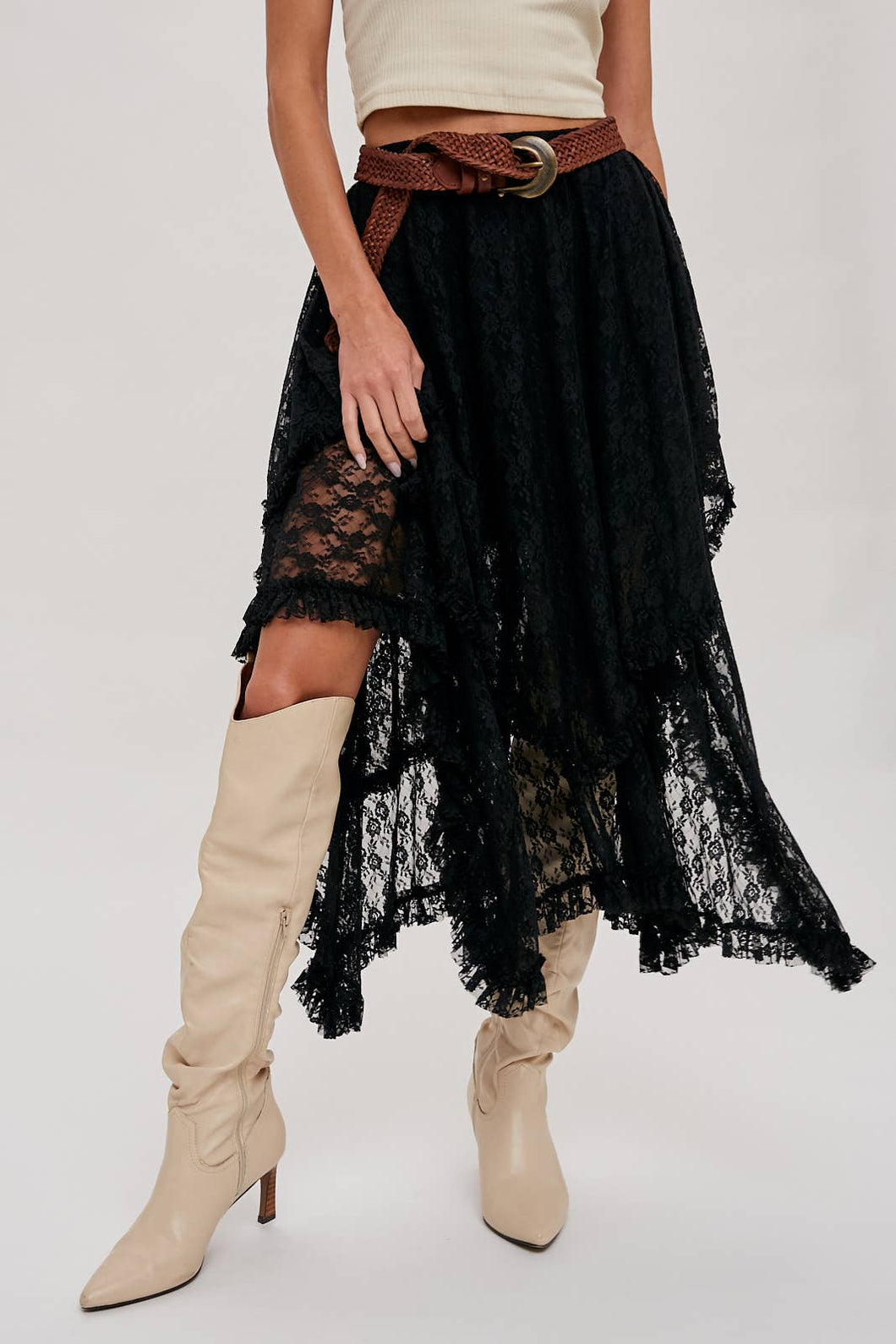 Maddy lace skirt (black)