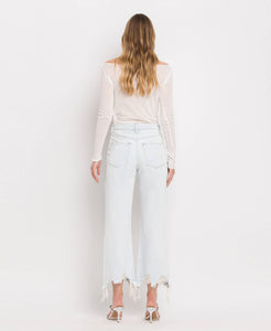Leslie 90’s distressed relaxed fit crop flare jeans