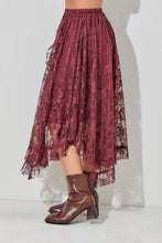 Load image into Gallery viewer, Hattie lace skirt (burgundy)
