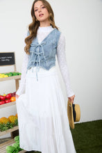 Load image into Gallery viewer, Alice Floral Denim Vest
