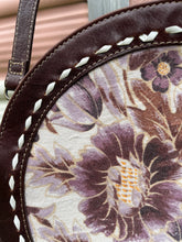 Load image into Gallery viewer, Floral Canteen Purse
