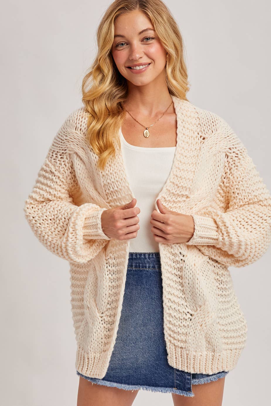 Maisie cable knit cardigan (cream)