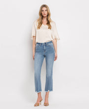 Load image into Gallery viewer, Bella high rise frayed hem crop flare jeans
